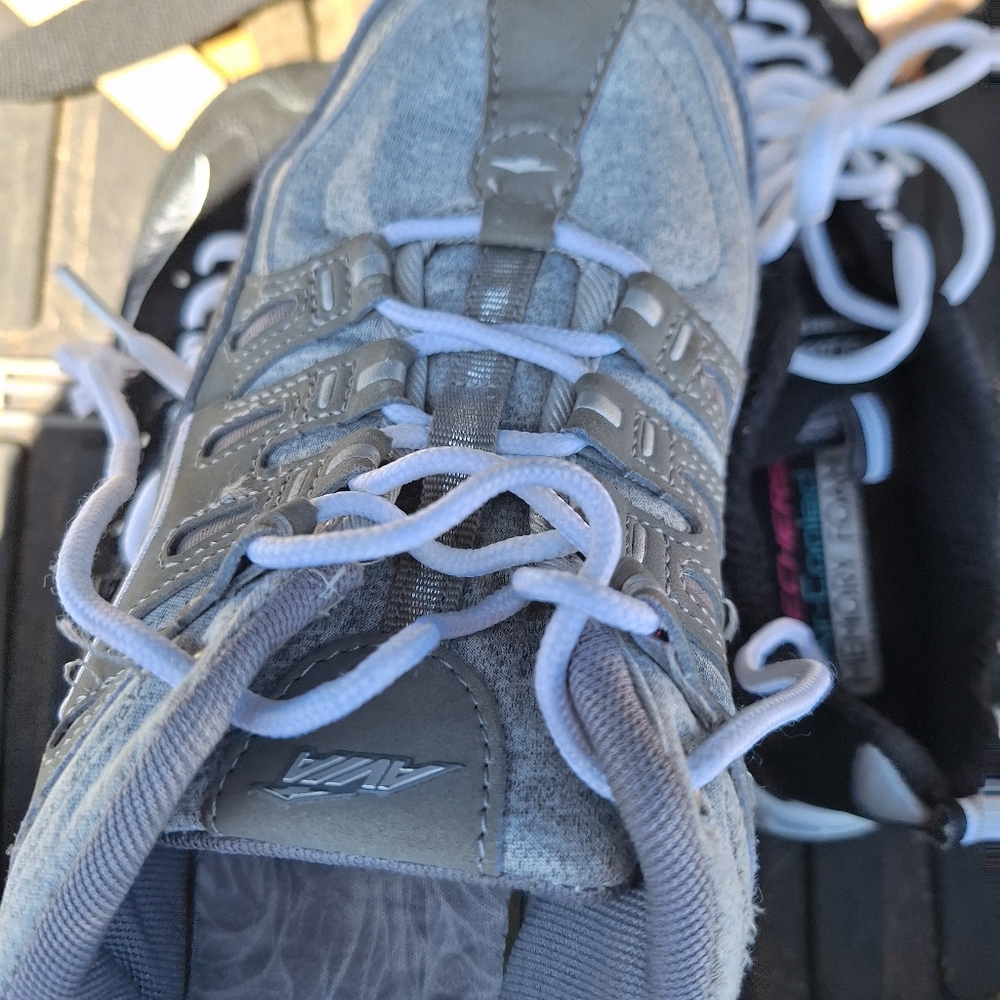 Shoes - Picture 3 of 3